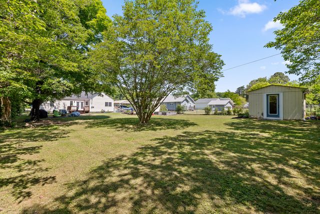 2208 Lyndon Avenue, Chattanooga, TN 37415