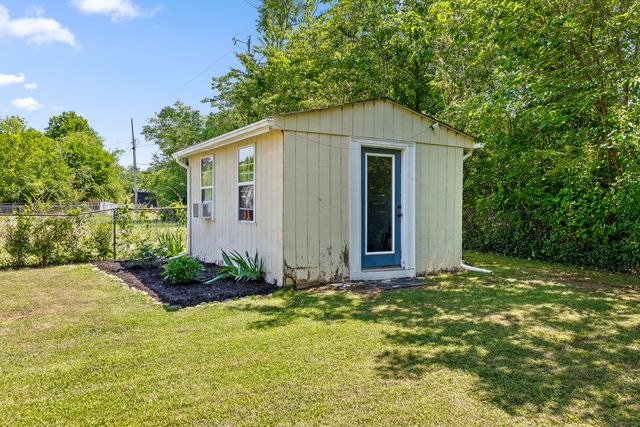 2208 Lyndon Avenue, Chattanooga, TN 37415