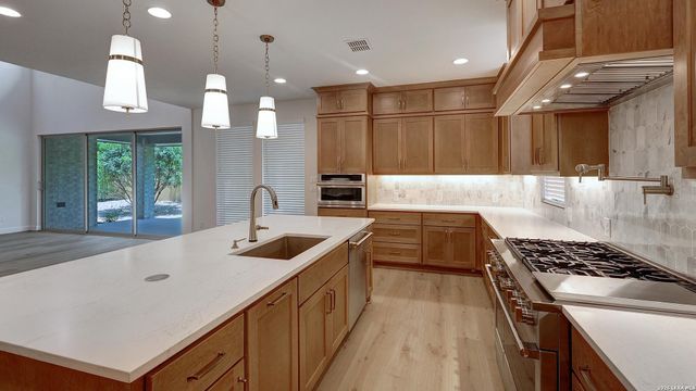 34 Enia Circle, San Antonio, TX 78257