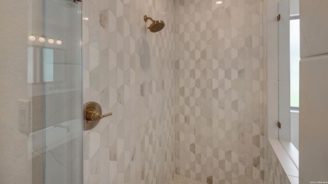 34 Enia Circle, San Antonio, TX 78257