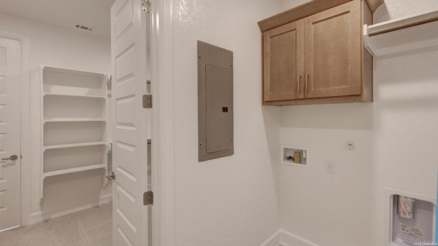 34 Enia Circle, San Antonio, TX 78257