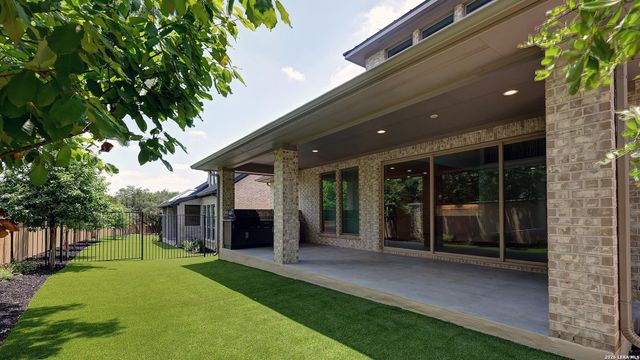 34 Enia Circle, San Antonio, TX 78257