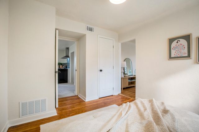 1313 15th Street NW, Albuquerque, NM 87104