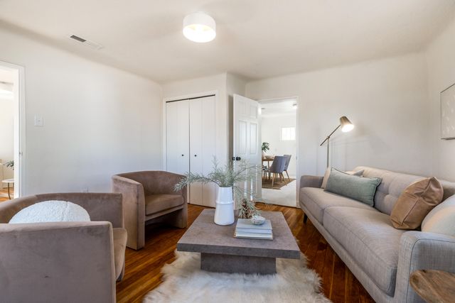 1313 15th Street NW, Albuquerque, NM 87104