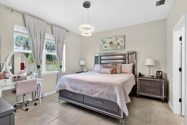 12336 SW Myrtle Oak Drive, Port St. Lucie, FL 34987