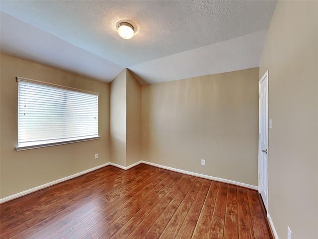 12027 Bunny Lane, Pinehurst, TX 77362