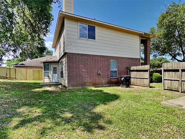 12027 Bunny Lane, Pinehurst, TX 77362