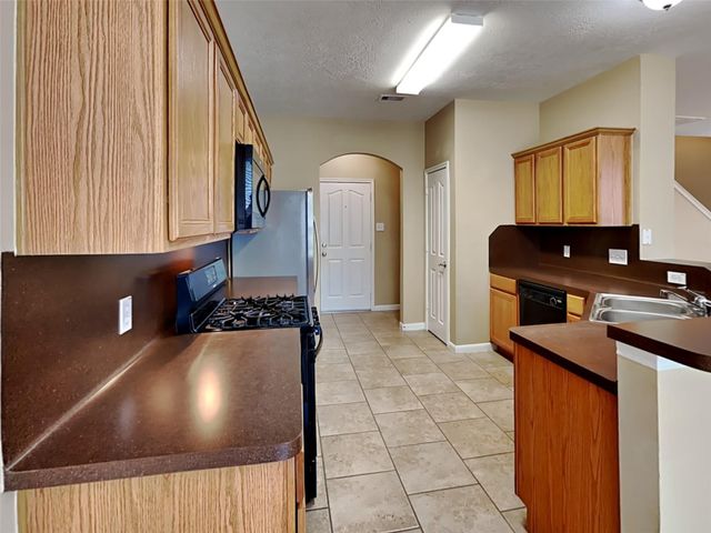 12027 Bunny Lane, Pinehurst, TX 77362
