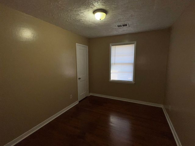 1251 HOLLIDAY ST, Memphis, TN 38122