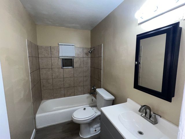 1251 HOLLIDAY ST, Memphis, TN 38122