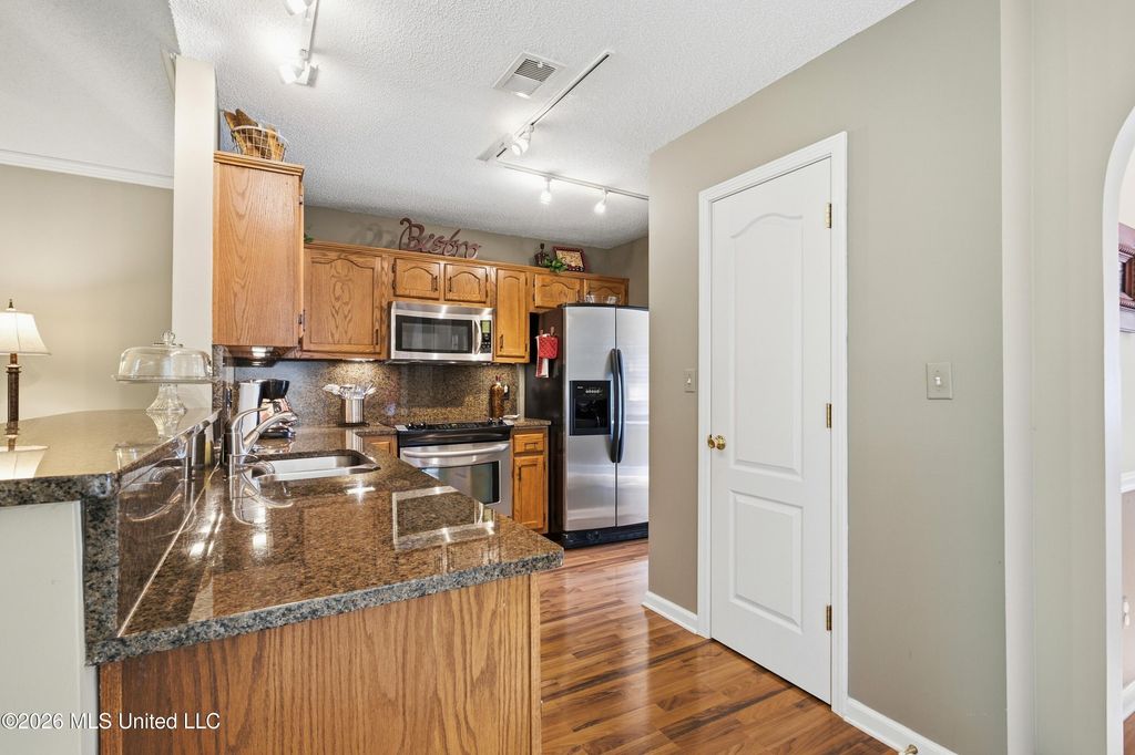 358 Fairway Oaks Drive, Hernando, MS 38632 — photo 5