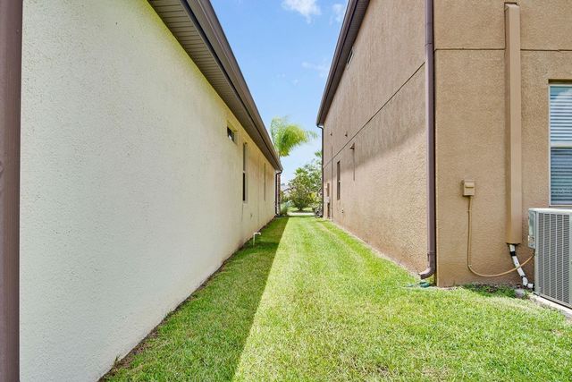 1407 CUSTER BAYOU STREET, Ruskin, FL 33570