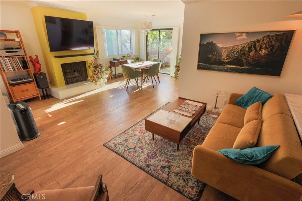 222 N Rose, Burbank, CA 91505 — photo 2