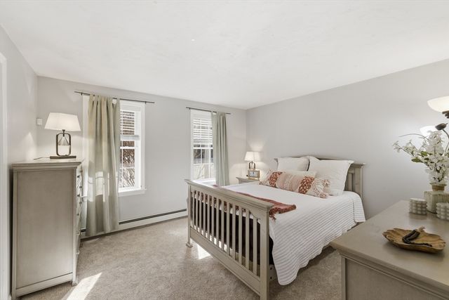 318 Old Mill Rd, Barnstable, MA 02648