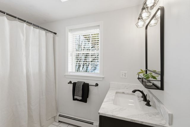 318 Old Mill Rd, Barnstable, MA 02648