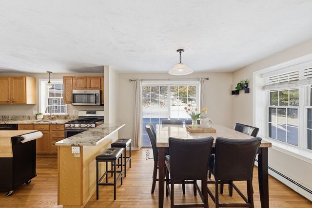 318 Old Mill Rd, Barnstable, MA 02648