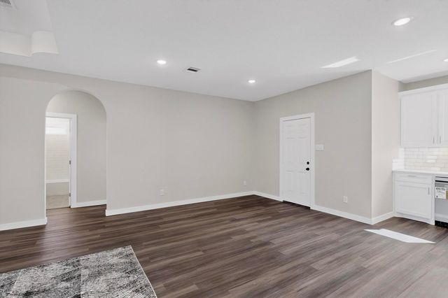 740 Section House Road, Alma, TX 75119