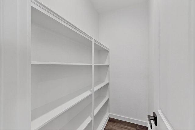 740 Section House Road, Alma, TX 75119