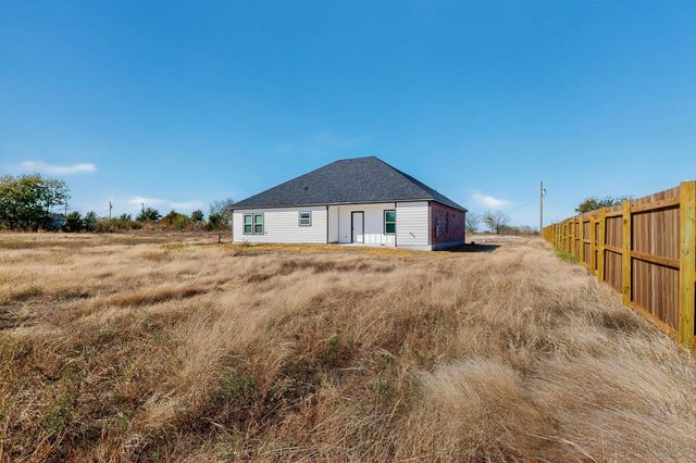 740 Section House Road, Alma, TX 75119