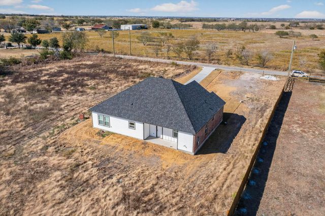 740 Section House Road, Alma, TX 75119