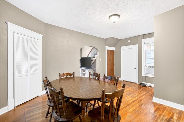 554 N Elm, City Of But Ne, PA 16001