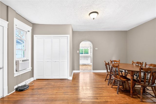 554 N Elm, City Of But Ne, PA 16001