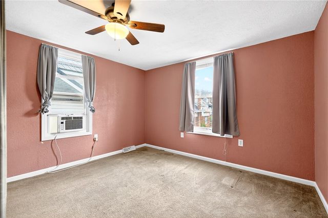 554 N Elm, City Of But Ne, PA 16001