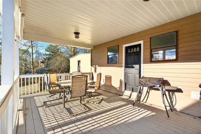 554 N Elm, City Of But Ne, PA 16001