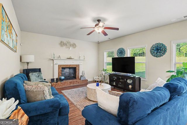 169 Amelia Way, Ellenwood, GA 30294
