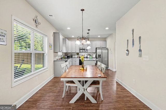169 Amelia Way, Ellenwood, GA 30294