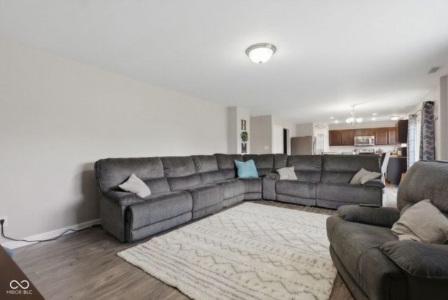 2675 Twinleaf Drive, Plainfield, IN 46168