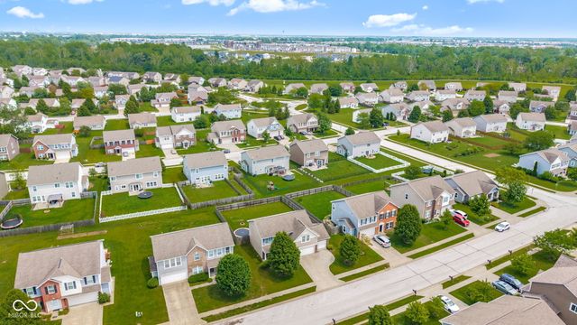 2675 Twinleaf Drive, Plainfield, IN 46168