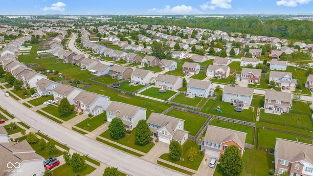 2675 Twinleaf Drive, Plainfield, IN 46168