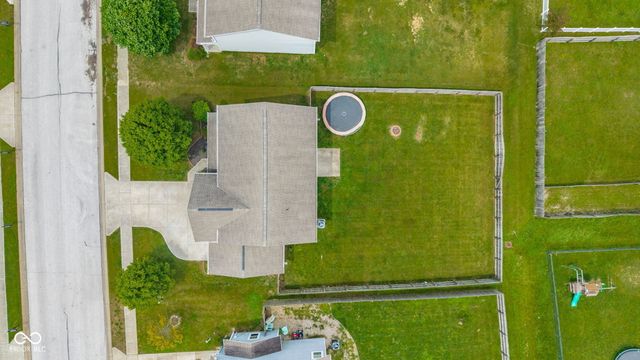2675 Twinleaf Drive, Plainfield, IN 46168