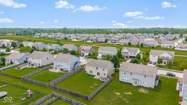 2675 Twinleaf Drive, Plainfield, IN 46168