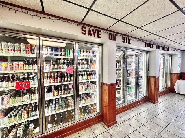 2034 E Washington Street, Shenango Twp, PA 16101