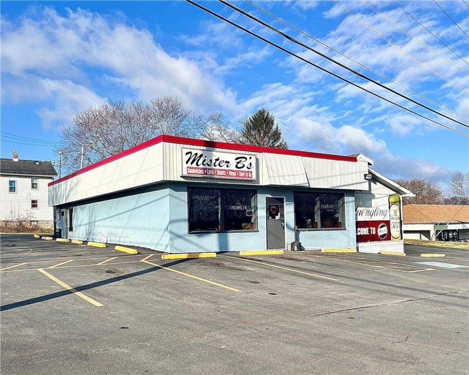 2034 E Washington Street, Shenango Twp, PA 16101