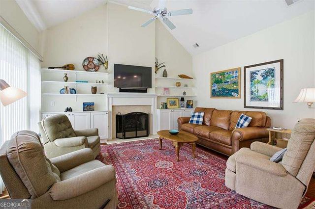 1886 Fox Chapel Drive SE, Smyrna, GA 30080