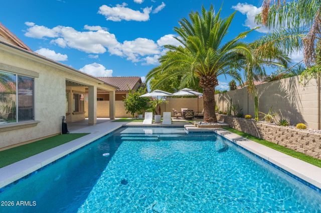 5218 W BUCKSKIN Trail, Phoenix, AZ 85083