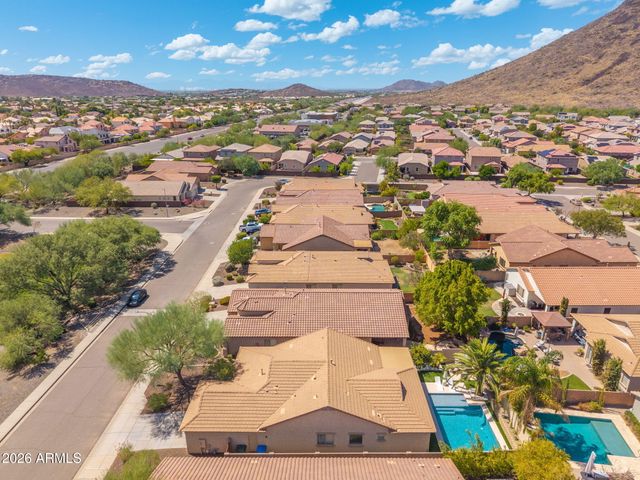 5218 W BUCKSKIN Trail, Phoenix, AZ 85083
