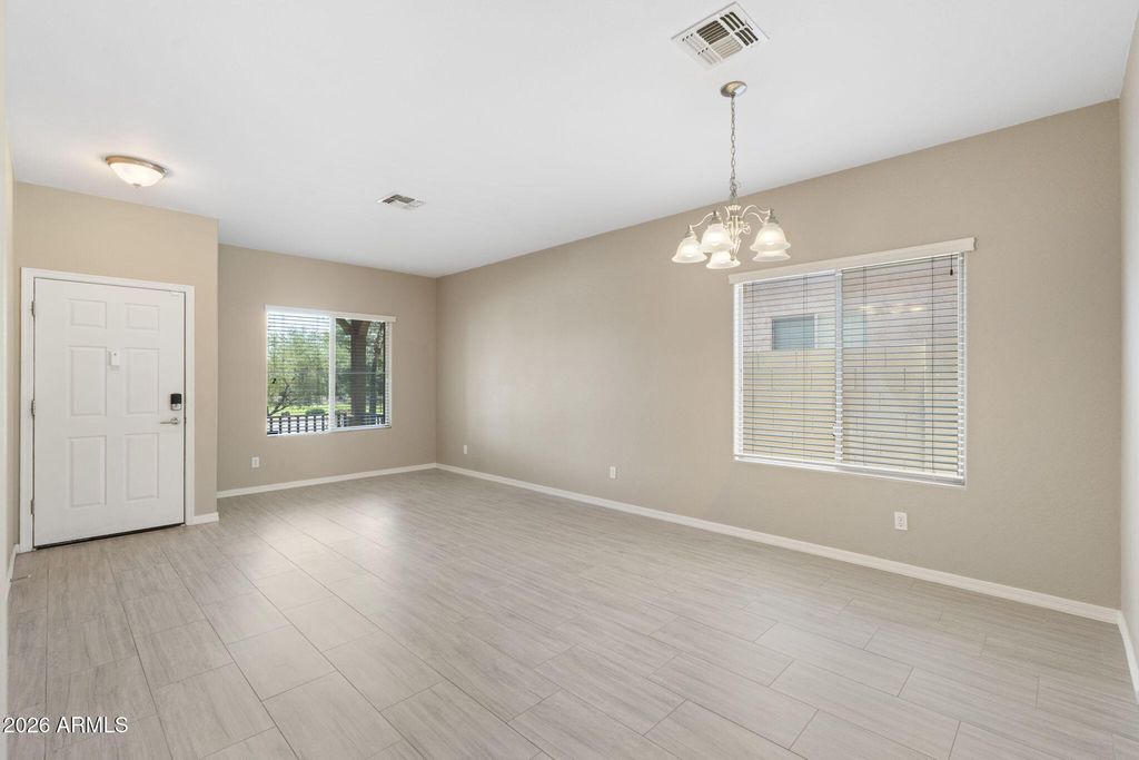 5218 W BUCKSKIN Trail, Phoenix, AZ 85083 — photo 4