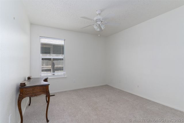 9135 S Maplewood Avenue, Tulsa, OK 74137