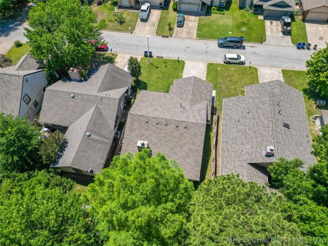 9135 S Maplewood Avenue, Tulsa, OK 74137