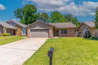 9135 S Maplewood Avenue, Tulsa, OK 74137