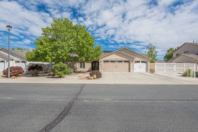2884 Fall Creek Drive, Grand Junction, CO 81503