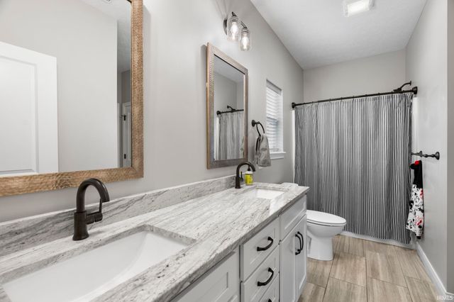 1157 Chesapeake Cove Drive, Lafayette, IN 47909