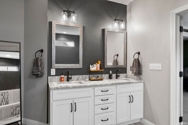 1157 Chesapeake Cove Drive, Lafayette, IN 47909