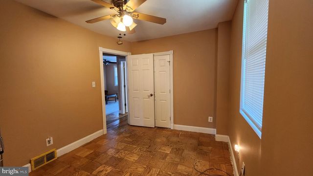 240 PINEWOOD RD, Baltimore, MD 21222