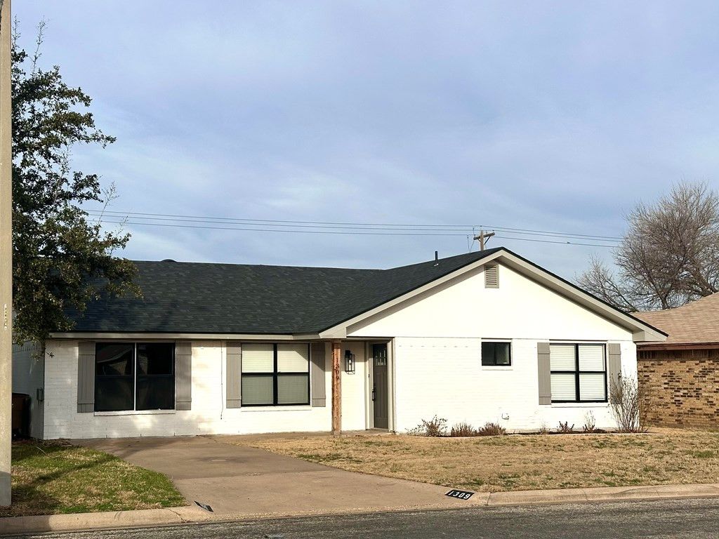 Image 28 of property listing at 1309 Gregory Drive, San Angelo, TX 76905