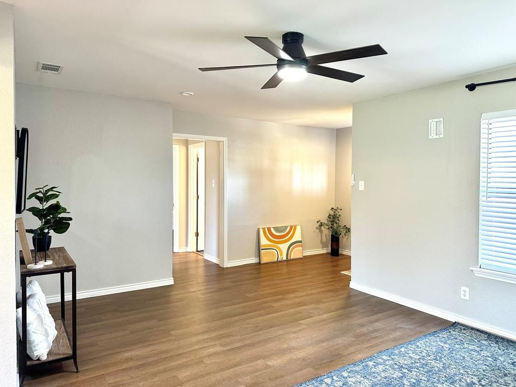 Image 4 of property listing at 1309 Gregory Drive, San Angelo, TX 76905